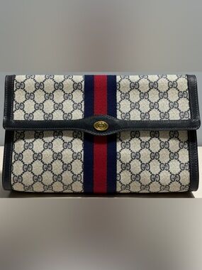 Gucci Vintage GG Supreme Sherry Line Clutch Bag